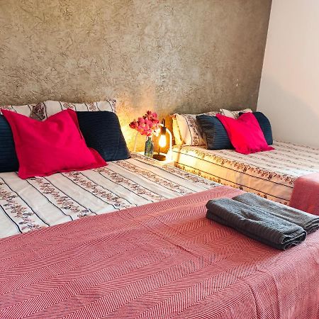 Urquinaona Rooms Барселона Экстерьер фото